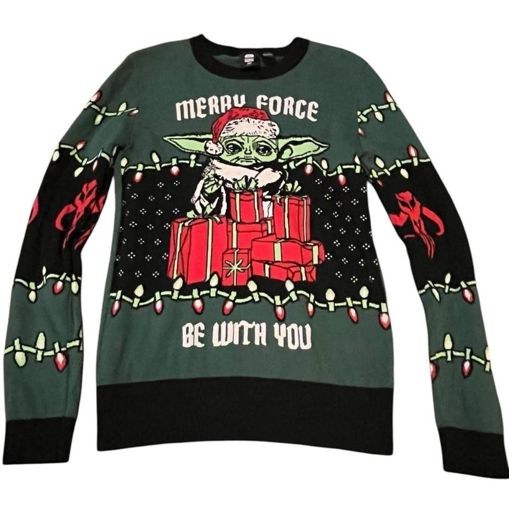 Green Star Wars Yoda Christmas sweater #StarWars #Christmas